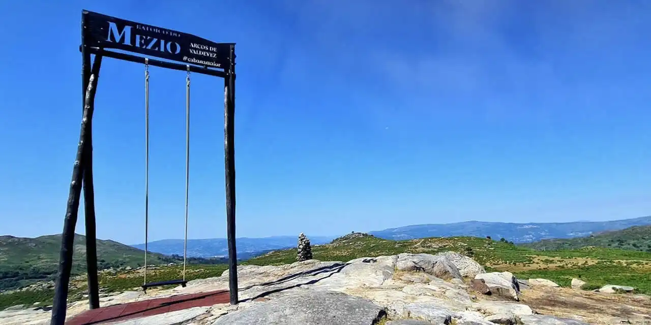 baloiço mezio baloiço mezio
